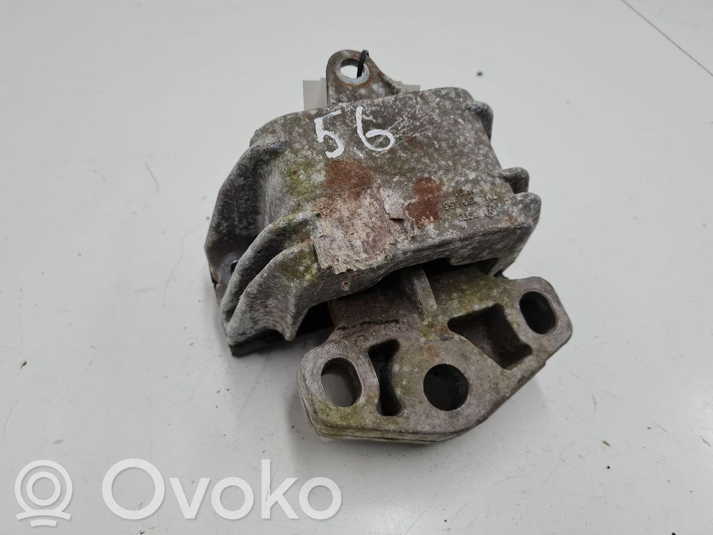 Engine mount bracket   7M3199555,7M3199555