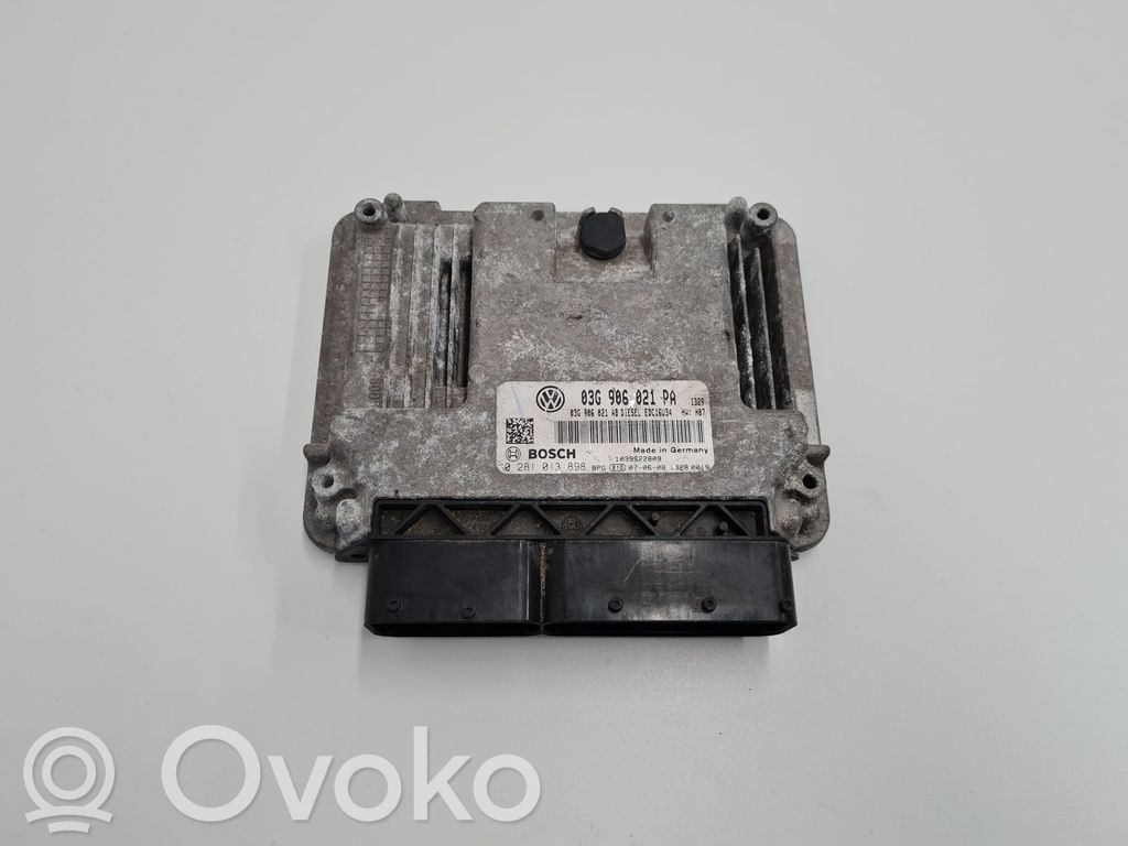 Seat Leon (1P) Engine control unit/module 