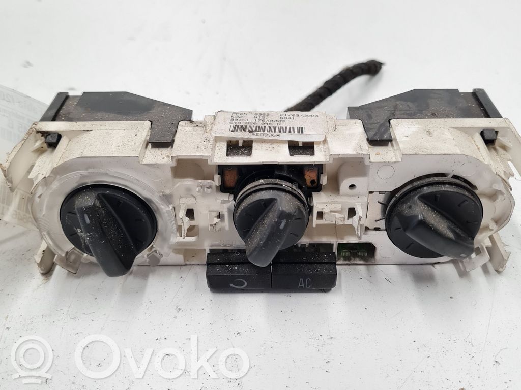 Skoda Fabia Mk1 (6Y) Climate control unit 