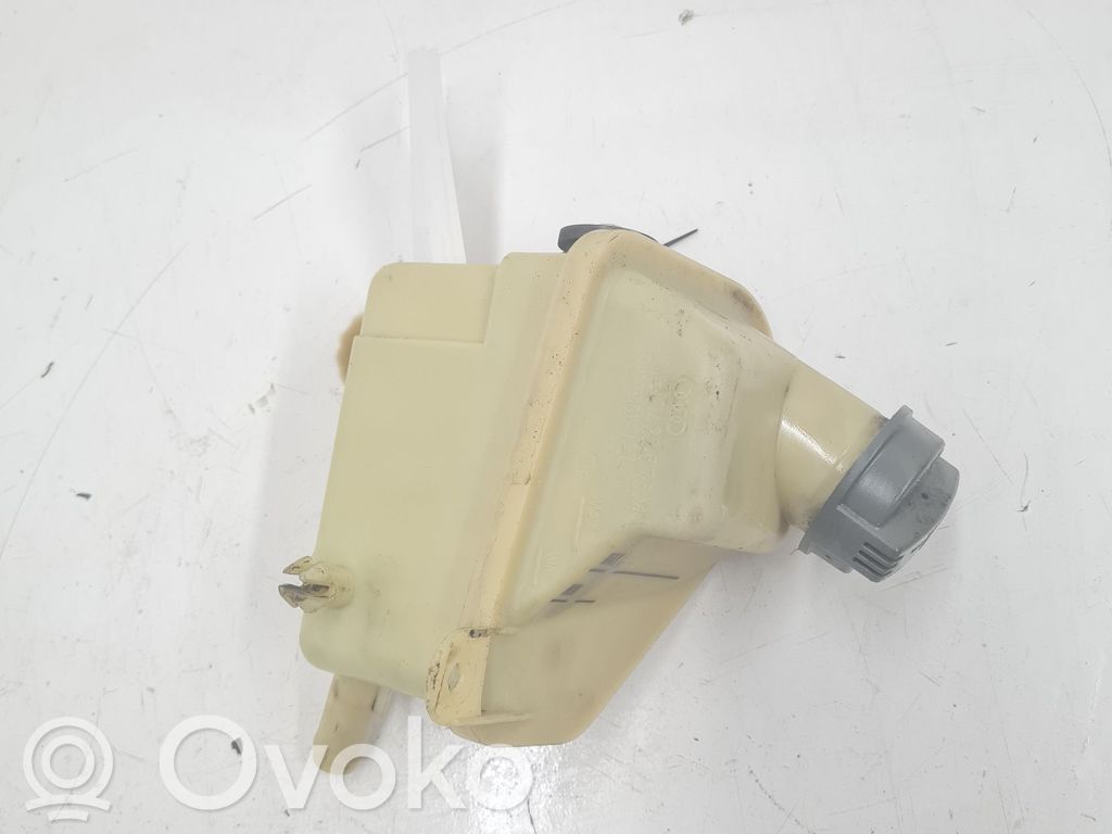 Audi A8 S8 D3 4E Ohjaustehostimen nestesäiliö 