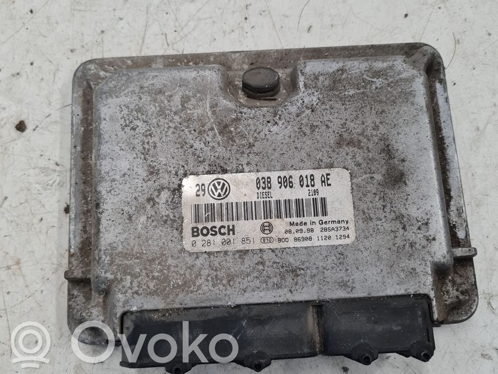Volkswagen PASSAT B5 Engine control unit/module 