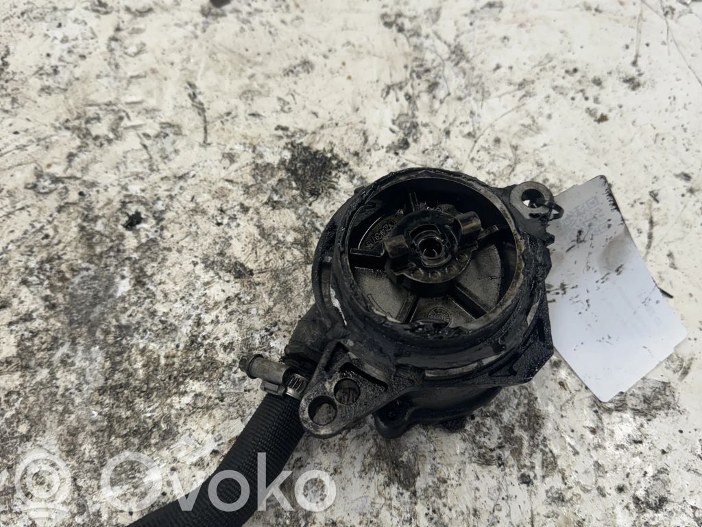 Vacuum pump   024375,024375