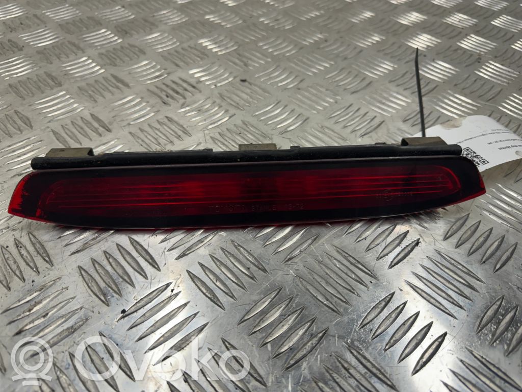 Toyota Corolla Verso E121 Third/center stoplight 