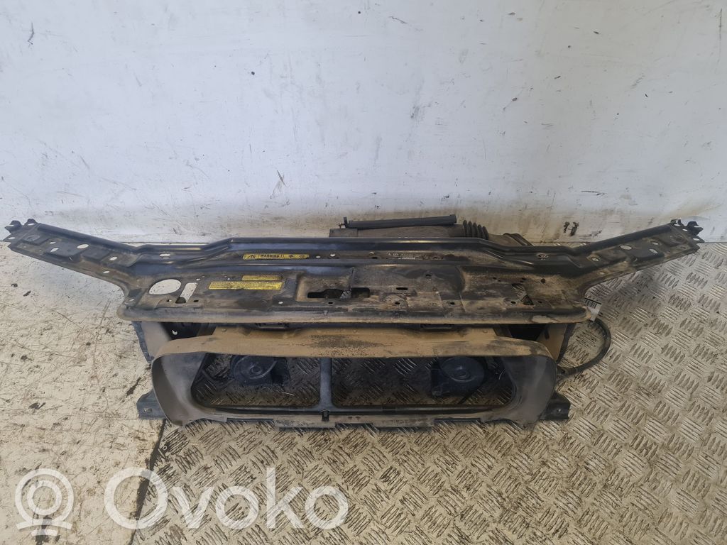 Top upper radiator support slam panel