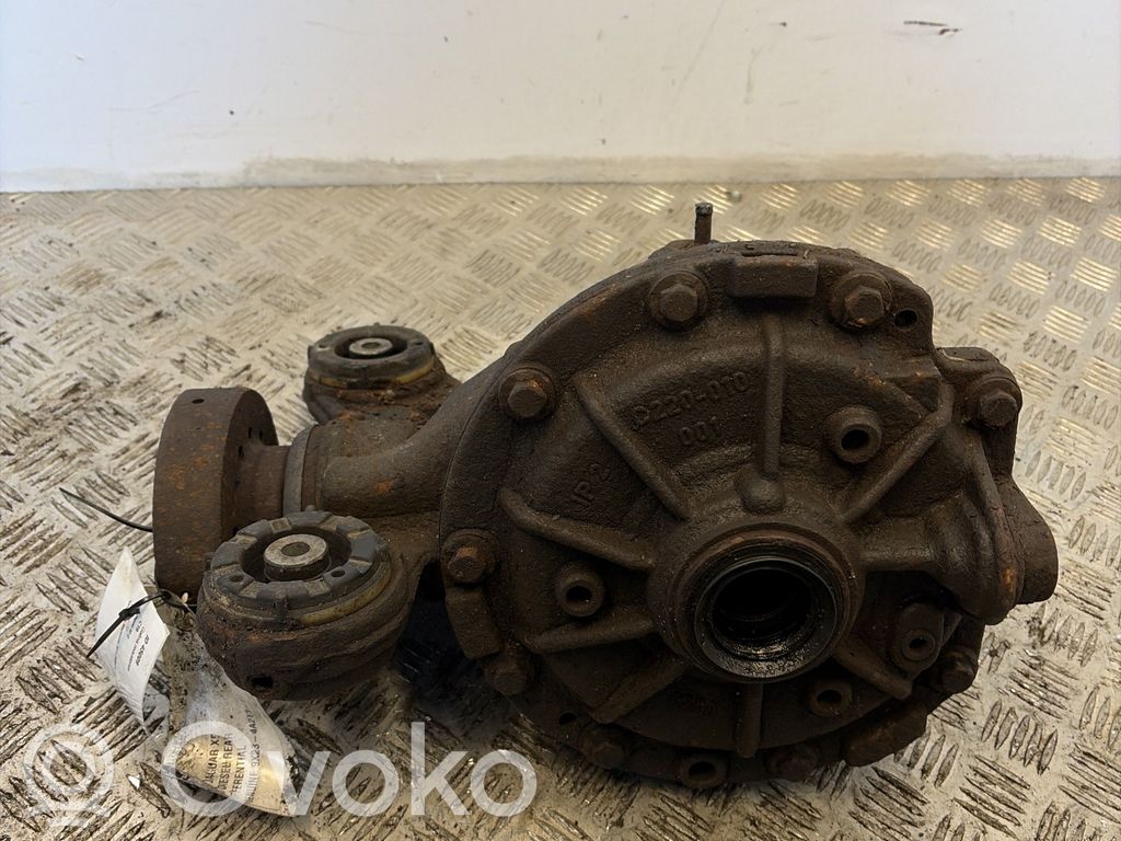 Galinis reduktorius   9X234A213EC