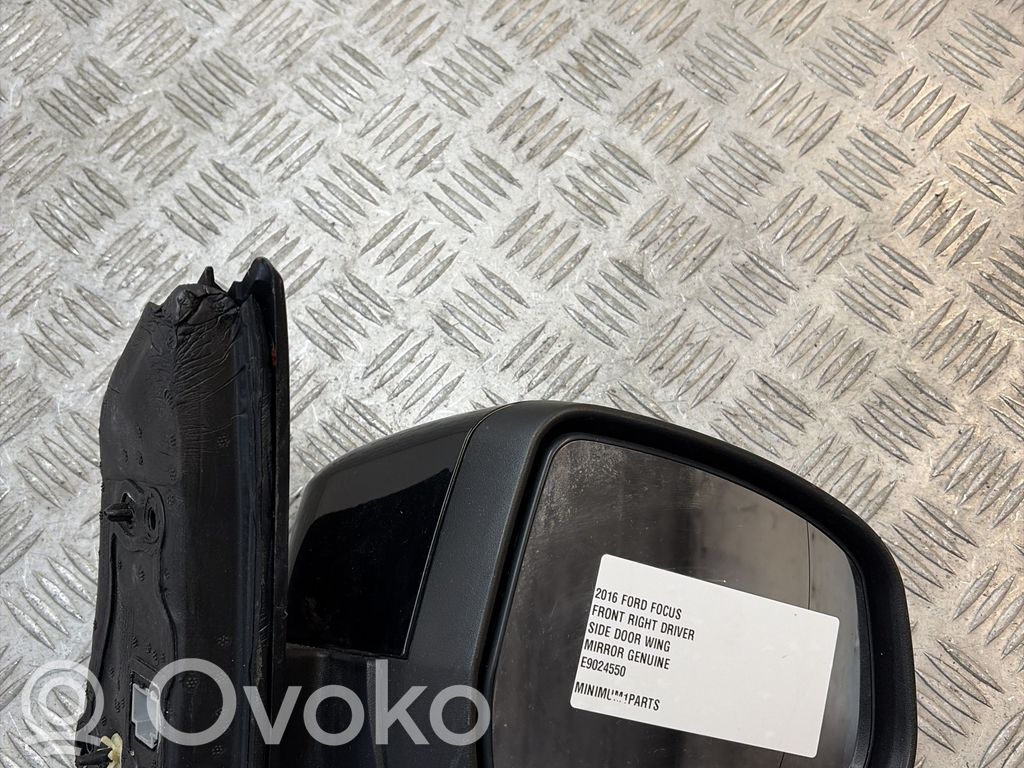 Front door electric wing mirror   E9024550