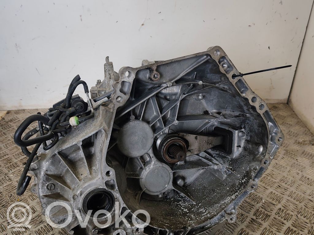 Механическая коробка передач, 6 передач   D6050
