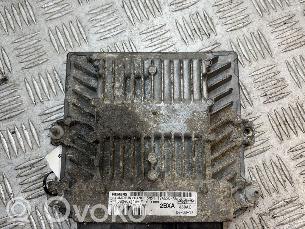 Ford C-MAX I Engine control unit/module 