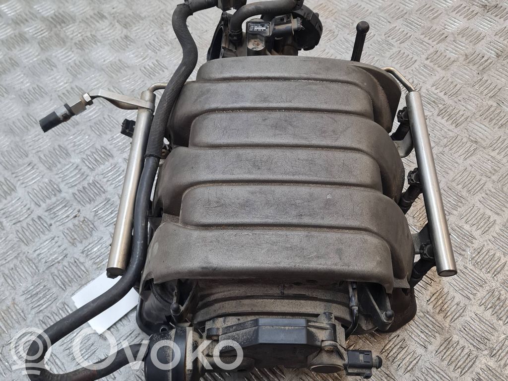 Audi A6 S6 C6 4F Colector de admisión 