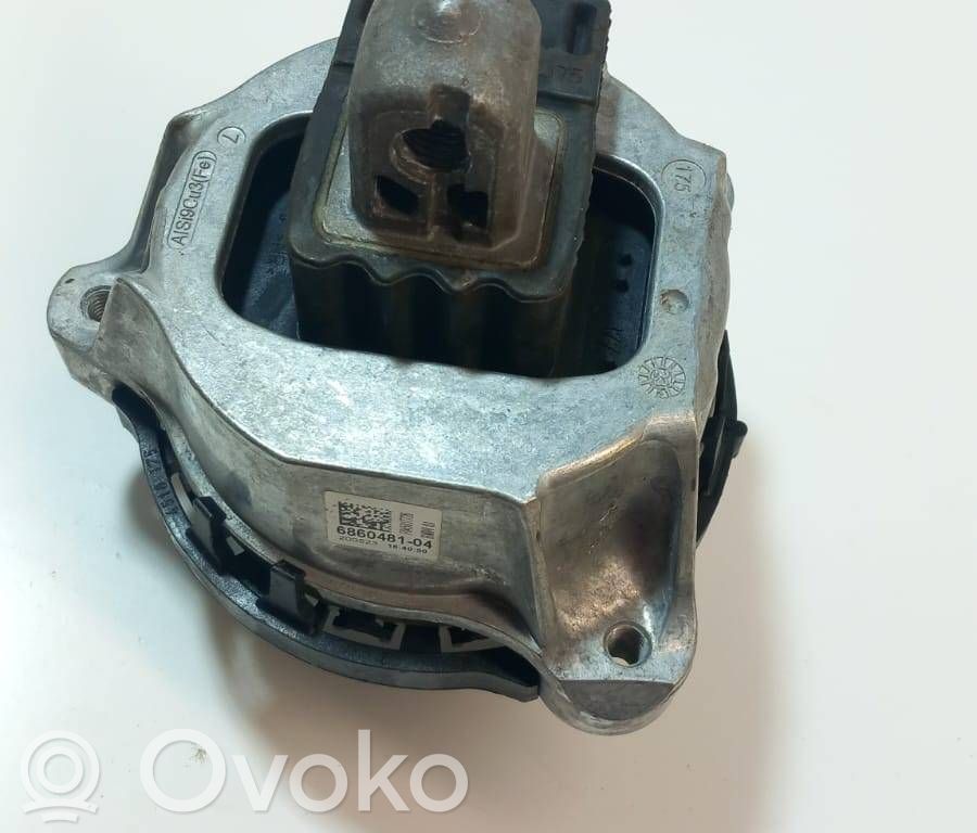 BMW 5 G30 G31 G38 Engine mount bracket 