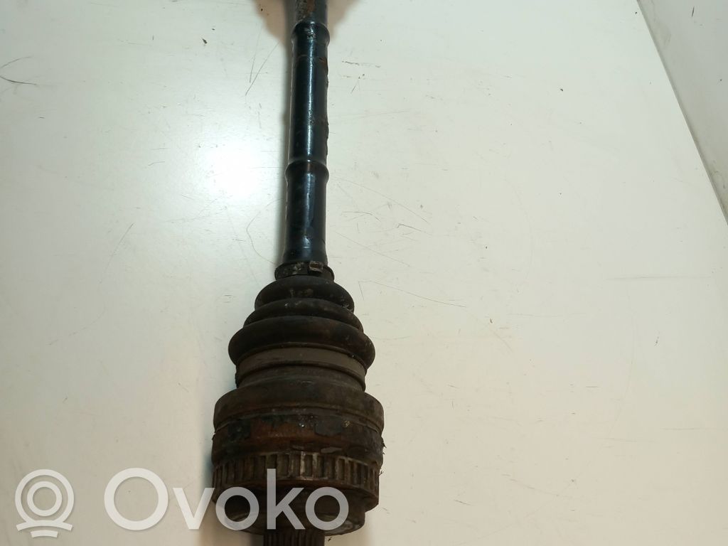 Takavetoakseli   7533445