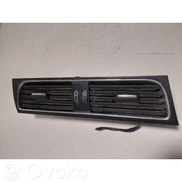 Audi A4 S4 B8 8K Centrinės oro grotelės 