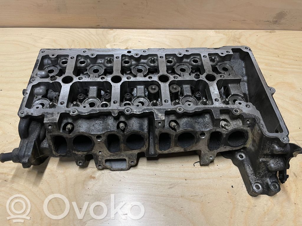 BMW X3 E83 Engine head 