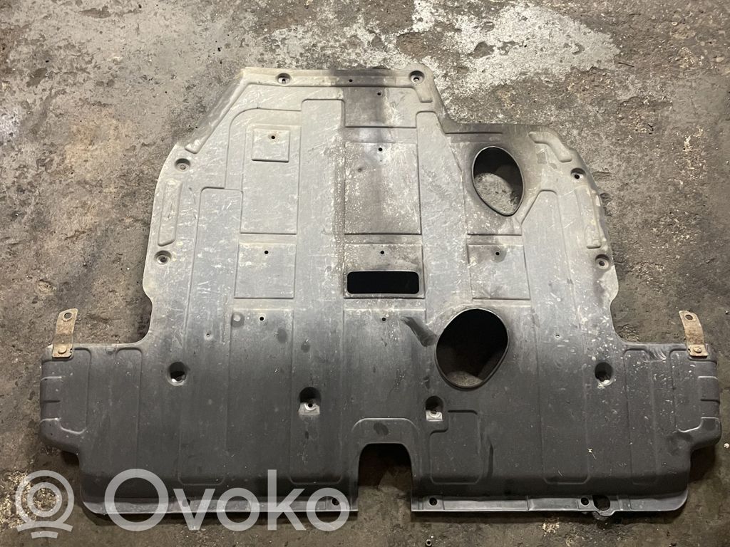 KIA Sorento Engine splash shield/under tray 