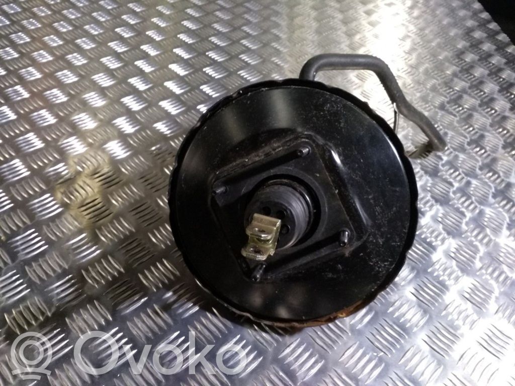 Toyota Corolla E120 E130 Jarrutehostin 