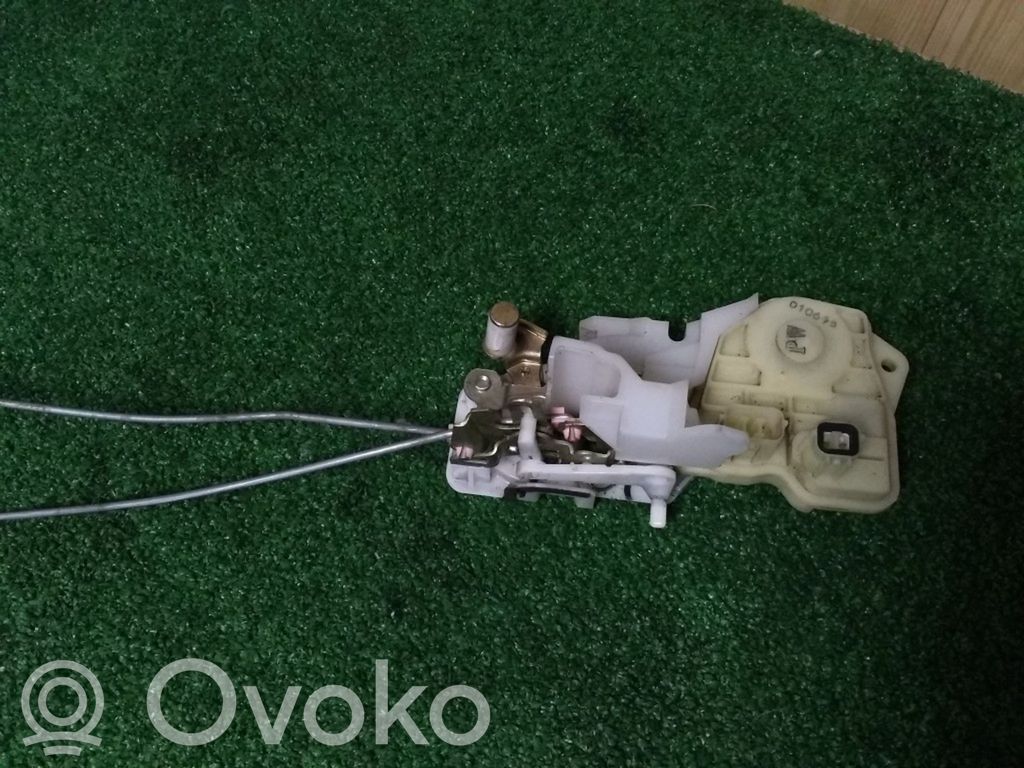 Honda Stream Zamek drzwi tylnych 