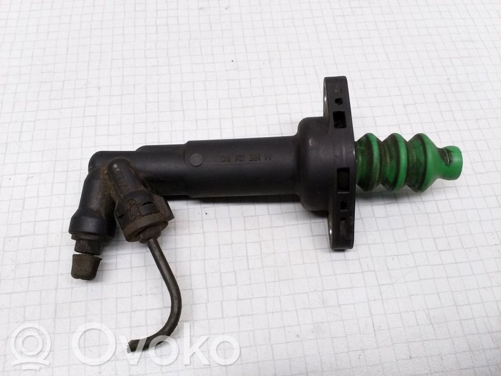 Volkswagen Golf IV Cilindro de embrague hidráulico 