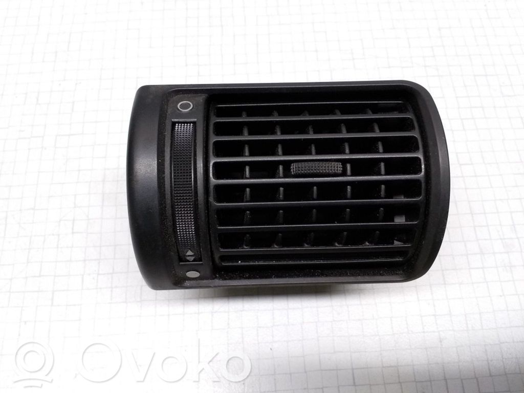Audi A4 S4 B5 8D Luftausströmer Lüftungsdüse Luftdüse seitlich 
