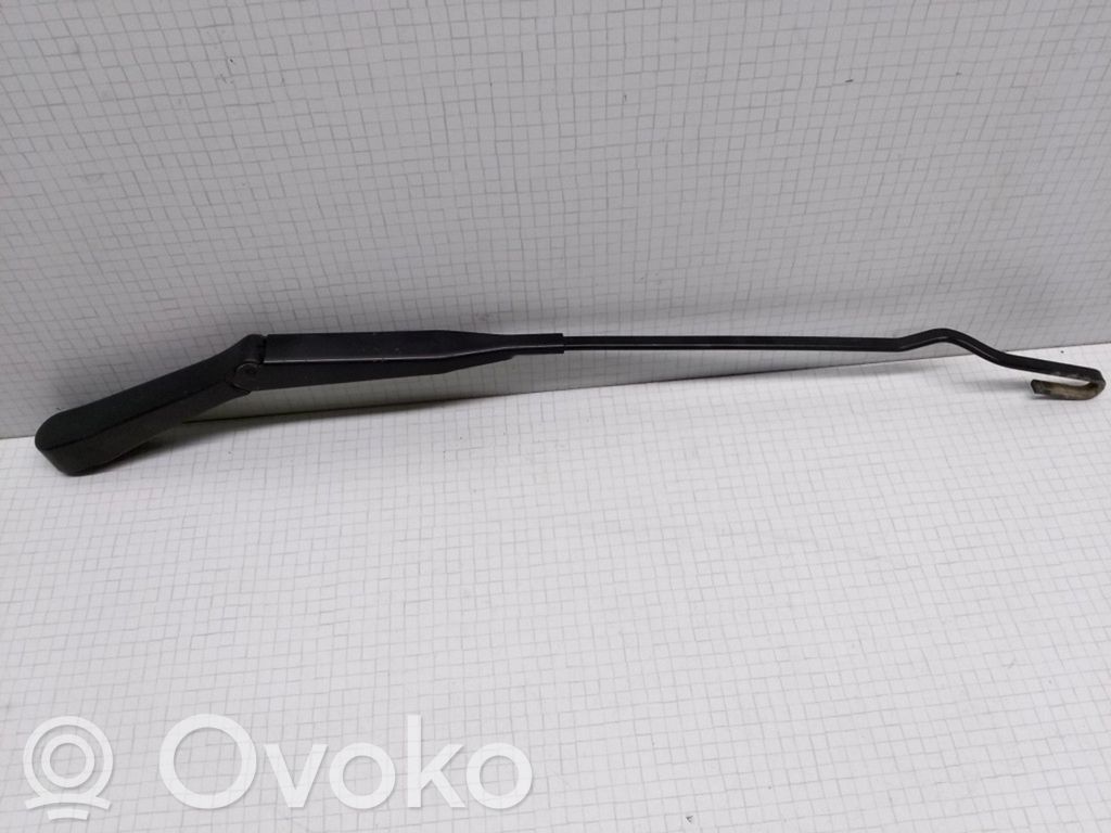 Opel Astra G Front wiper blade arm 