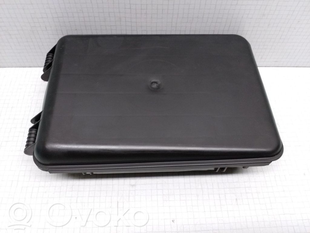 Audi A6 S6 C5 4B Glove box 
