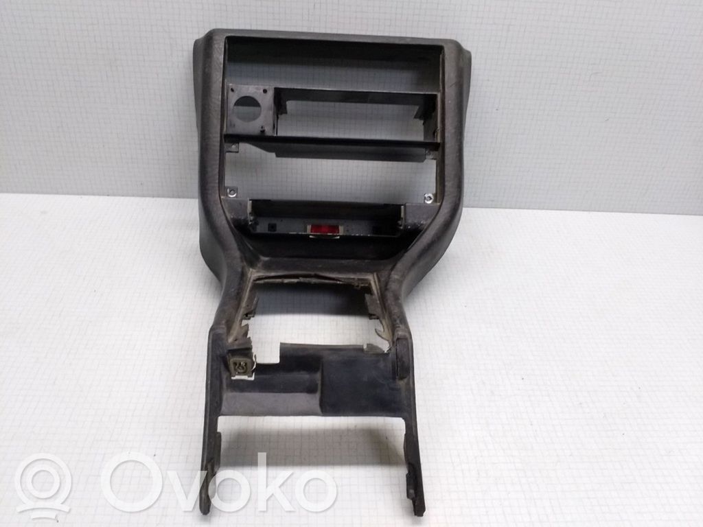 Audi 100 S4 C4 Moldura de la unidad delantera de radio/GPS 