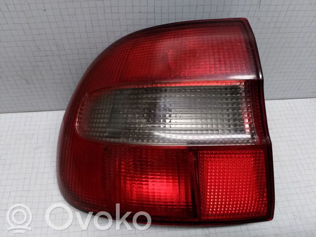 Volvo S40, V40 Lampă spate în caroserie 