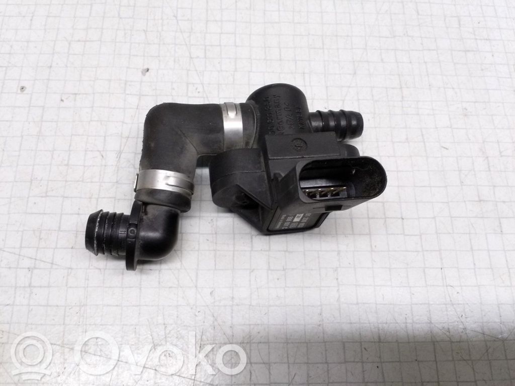 Volkswagen PASSAT B5.5 Capteur de pression d'air 
