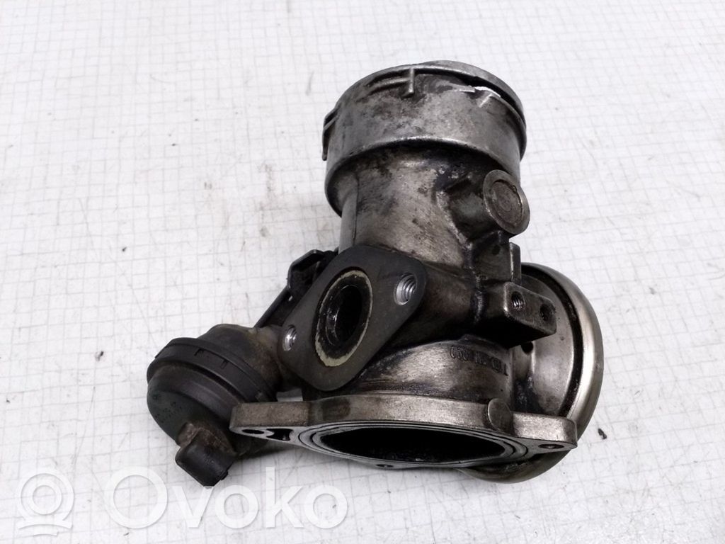Volkswagen PASSAT B5 Válvula EGR 