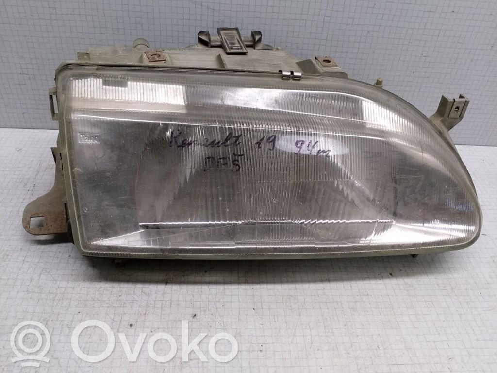 Renault 19 Headlight/headlamp 