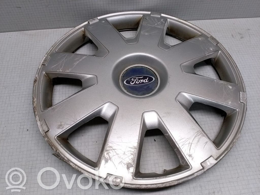 Ford Focus R16 wheel hub/cap/trim 