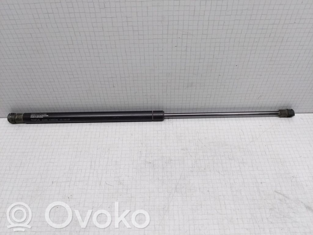 Volkswagen Golf IV Amortyzator klapy tylnej bagażnika 