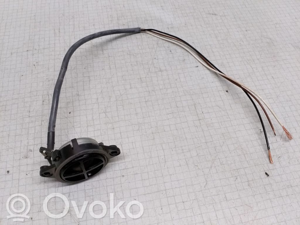 Audi A6 S6 C4 4A Etuoven diskanttikaiutin 
