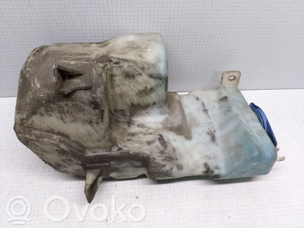 Audi A6 S6 C4 4A Zbiornik płynu do spryskiwaczy szyby przedniej / czołowej 