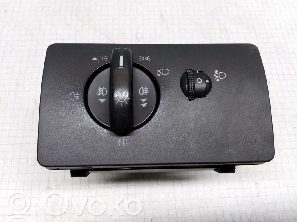 Ford Mondeo Mk III Lichtschalter 