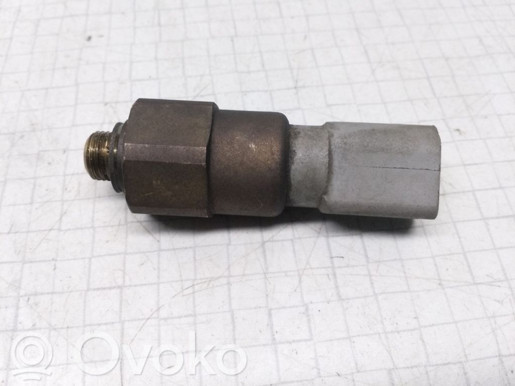 Audi A3 S3 8L Eļļas spiediena sensors 