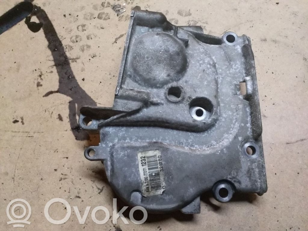 Renault Scenic I Engine mounting bracket 