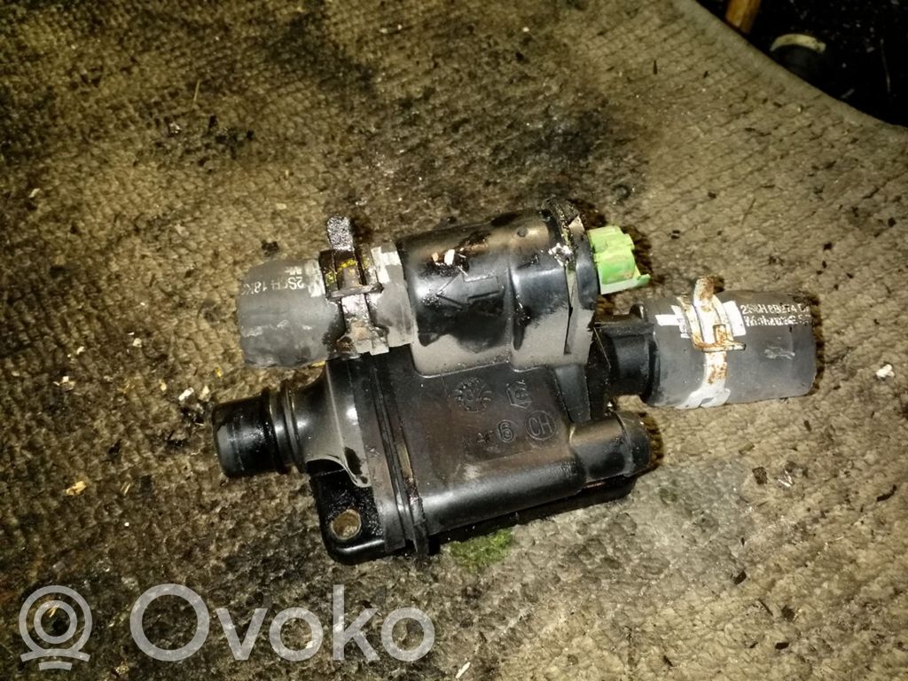 Ford Fiesta Termostat / Obudowa termostatu 