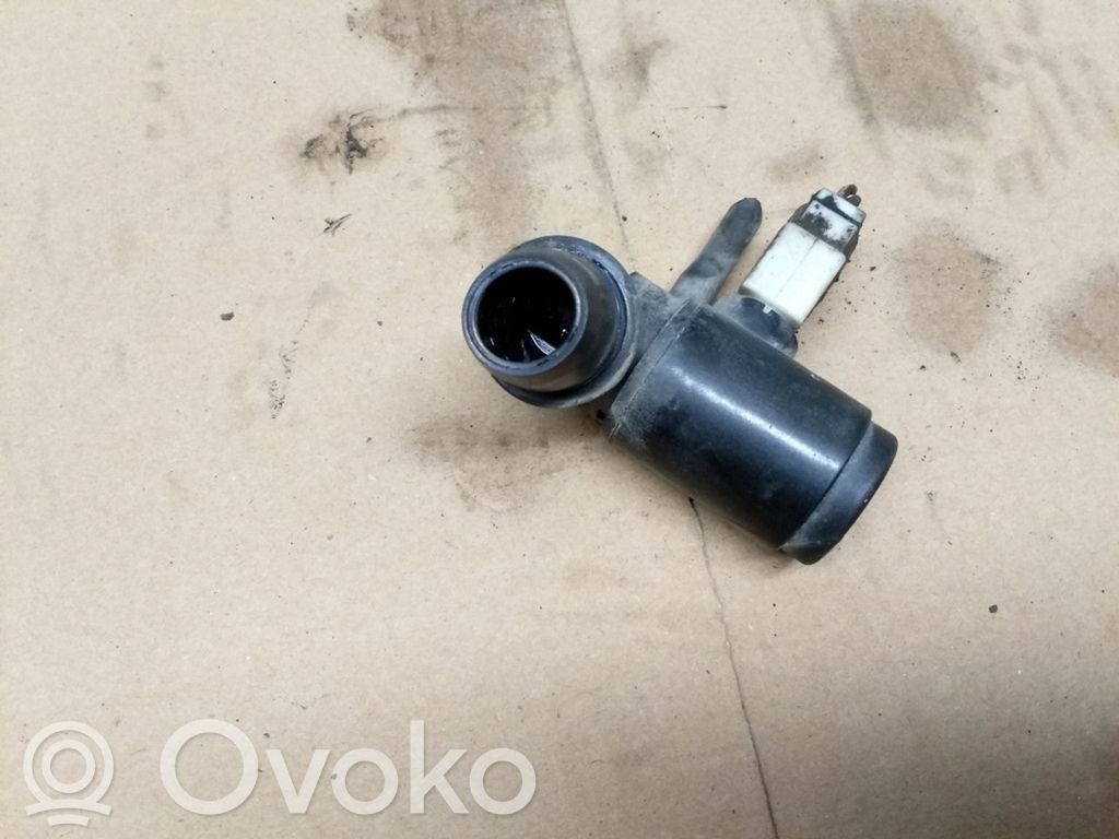 Windscreen/windshield washer pump
