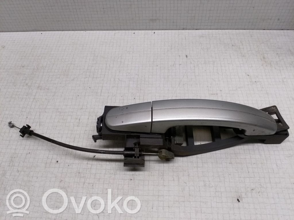 Ford Focus C-MAX Manecilla externa puerta trasera 