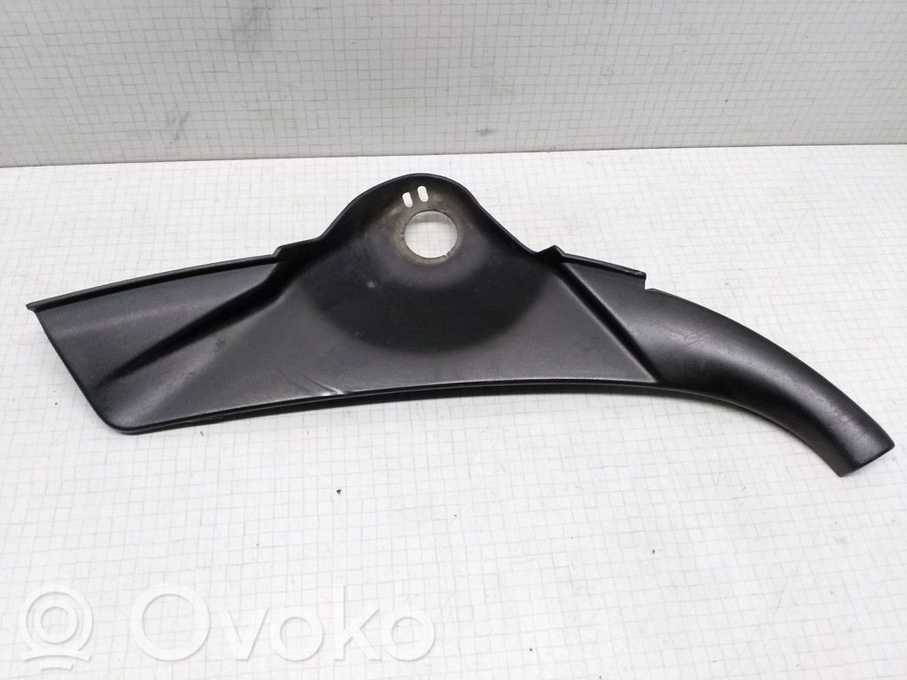 Seat Alhambra (Mk1) Wiper trim 