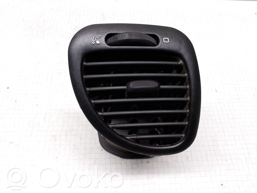 Volkswagen Sharan Boczna kratka nawiewu deski rozdzielczej 
