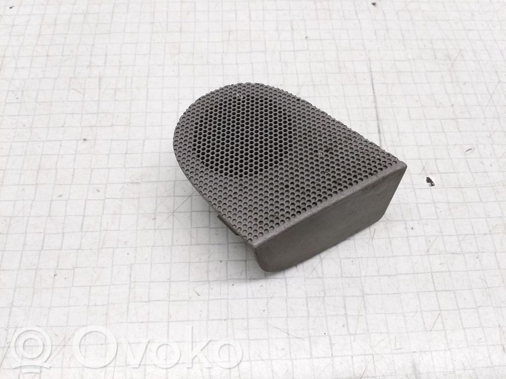 Volkswagen Sharan High frequency speaker in the rear doors 
