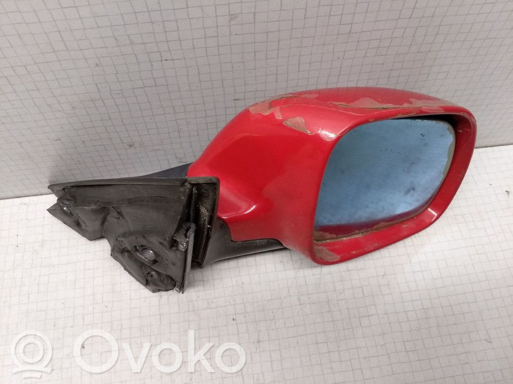 Audi A6 S6 C4 4A Elektryczne lusterko boczne drzwi przednich 