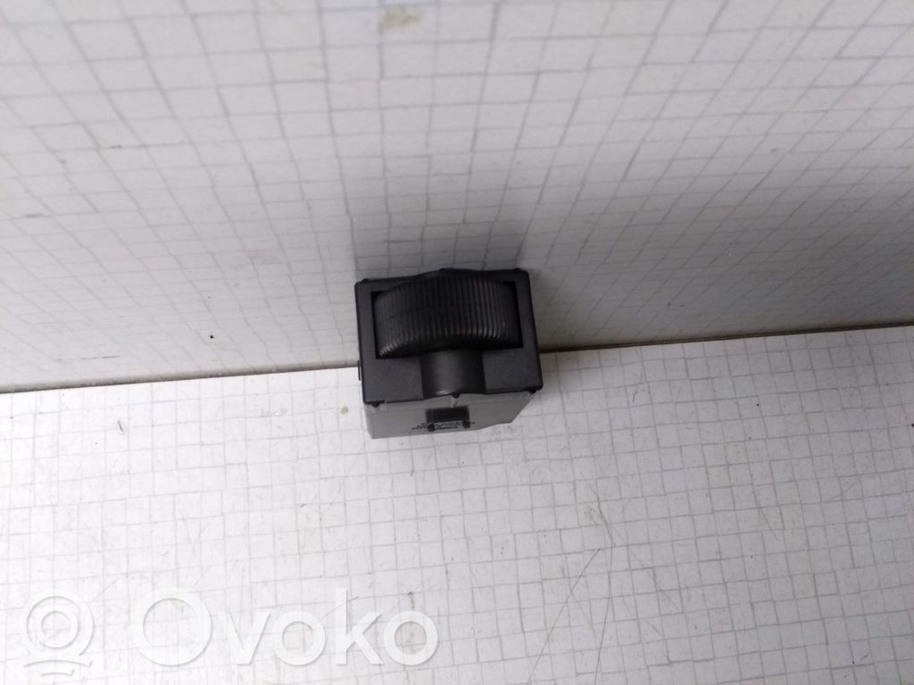 Mitsubishi Carisma Panel lighting control switch 