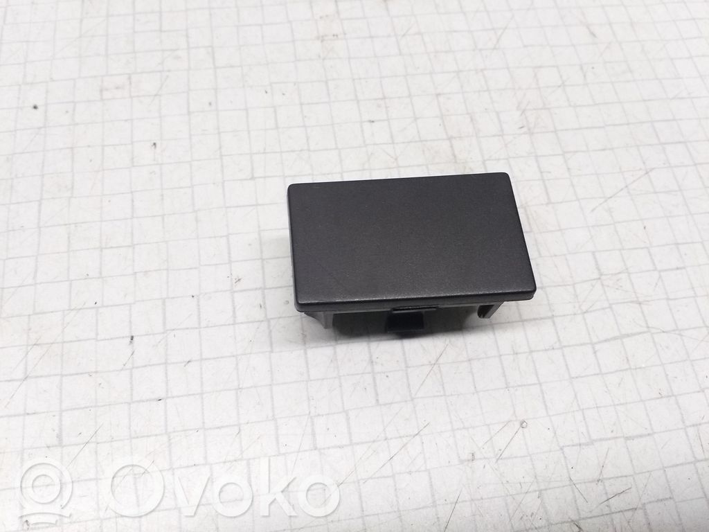 Volkswagen PASSAT B5 Cita veida salona detaļa 