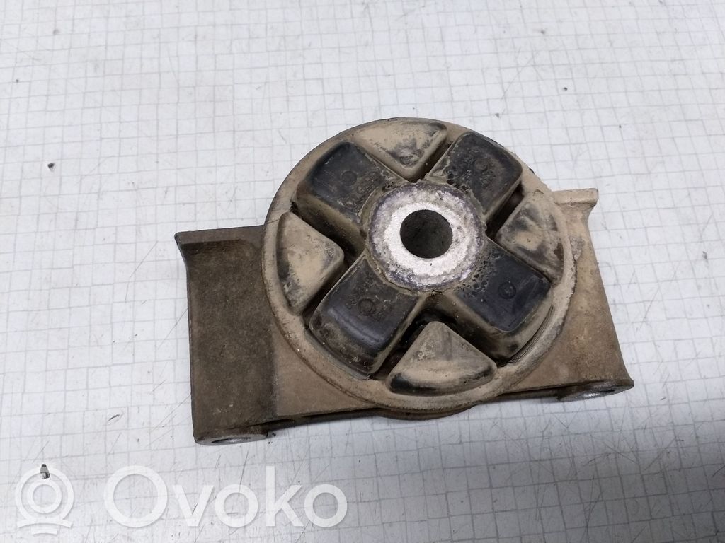 Audi 80 90 B3 Engine mount bracket 