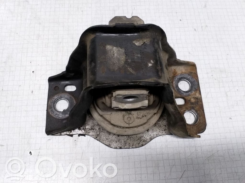 Renault Megane II Engine mount bracket 