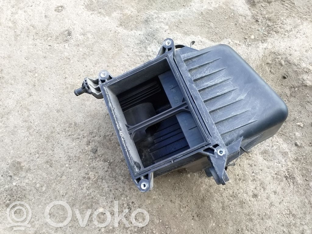 KIA Ceed Air filter box 