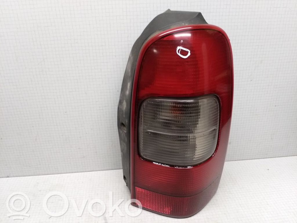 Opel Sintra Lampă spate în caroserie 