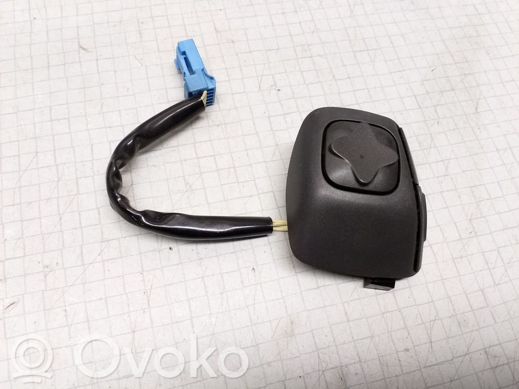 Volvo V70 Stūres pogas / slēdži 